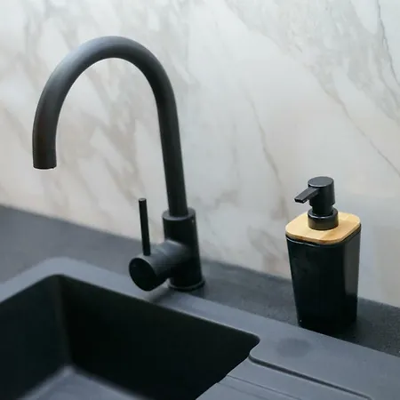 Paulove アパート *